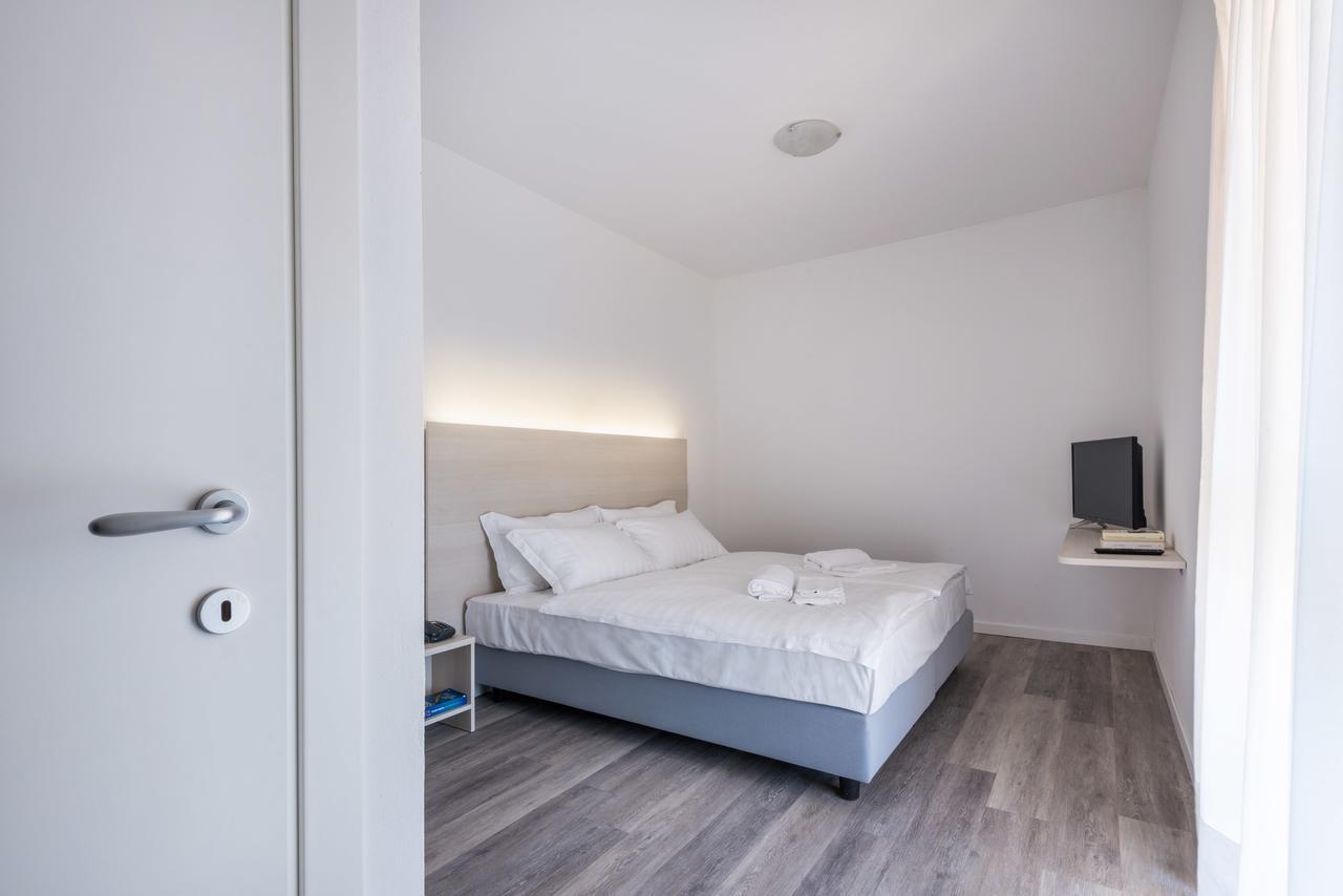 Hotel Internazionale Luino Buitenkant foto